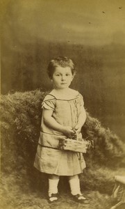 France Dinard Child  in Studio Portrait Fashion Old CDV photo Ordinaire 1875 #3