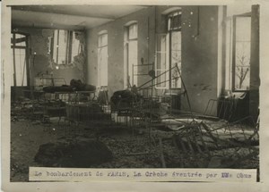 Nursery Shell Bombing Paris WWI WW1 old Photo 1914-1918
