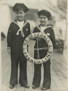 Charlie Chaplin Son Ocean Liner Ile de France old Photo