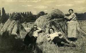France Roubaix Resting in a Field Harvest Old Victor Vajda Photo 1930