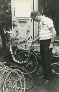Photo stage 4 of the Tour de France 1983 Roubaix? Bike preparation Cycling