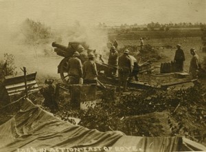 France WWI Roye cannon 155 en action Old Photo 1918