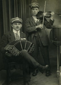 Northern France Amateur Polish? Musician Concertina Bandoneon? Violin Photo 1920