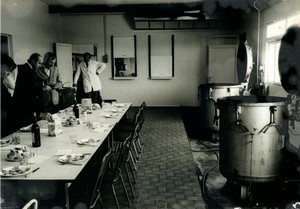 France Maison de Fleurance Tasting Lab Maurice Mességué Old Photo Ballarini 1980