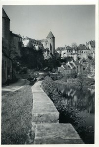 France Semur en Auxois Medieval keep tower Old Amateur Photo snapshot 1957 #3