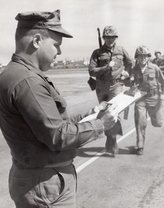 USA US Marine Corps Military Training Forced March Exercise old Photo 1964