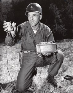 USA Camp Pendleton 2nd ITR Instructor Jerry Lasalvia Claymore mine Photo 1966